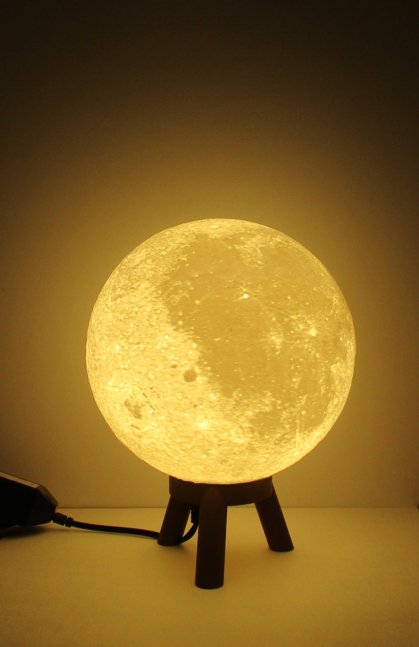 Moon lamp